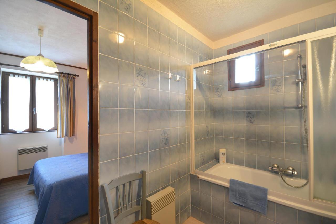 Chambre D'Hotes Au Vieux Chene Grillon Exteriör bild